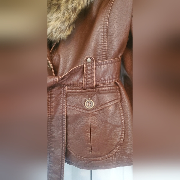 Faux Leather and Fur Jacket - Picture 4 of 6